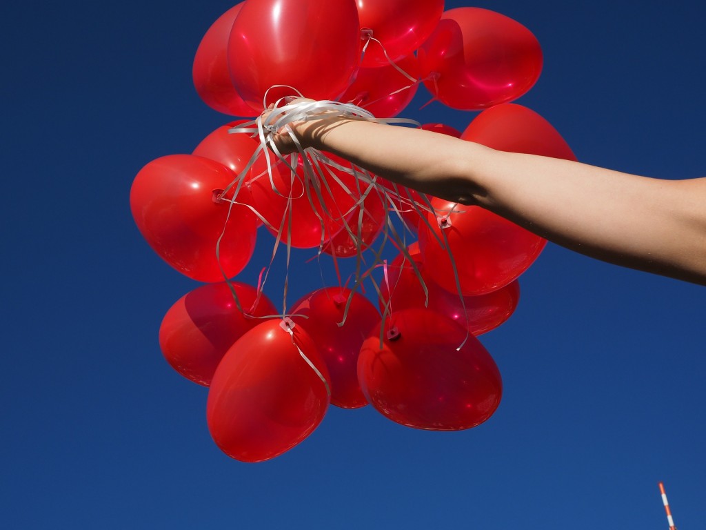 balloons-693745_1920